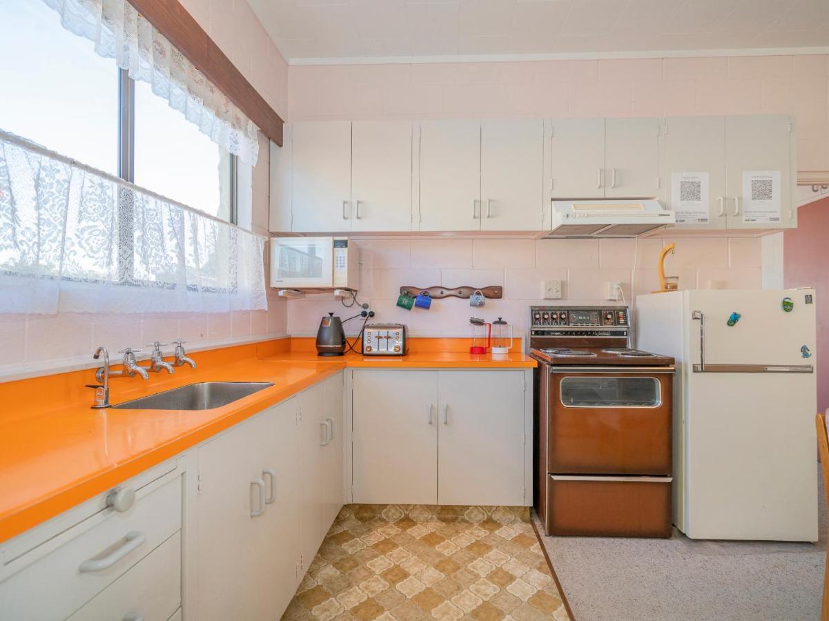 Cosy At Cooks - Cooks Beach Downstairs Unit 外观 照片